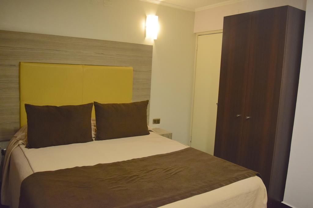 Cosmopolita Hostel Santiago Bilik gambar
