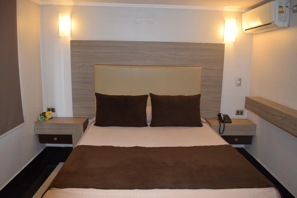 Cosmopolita Hostel Santiago Bilik gambar
