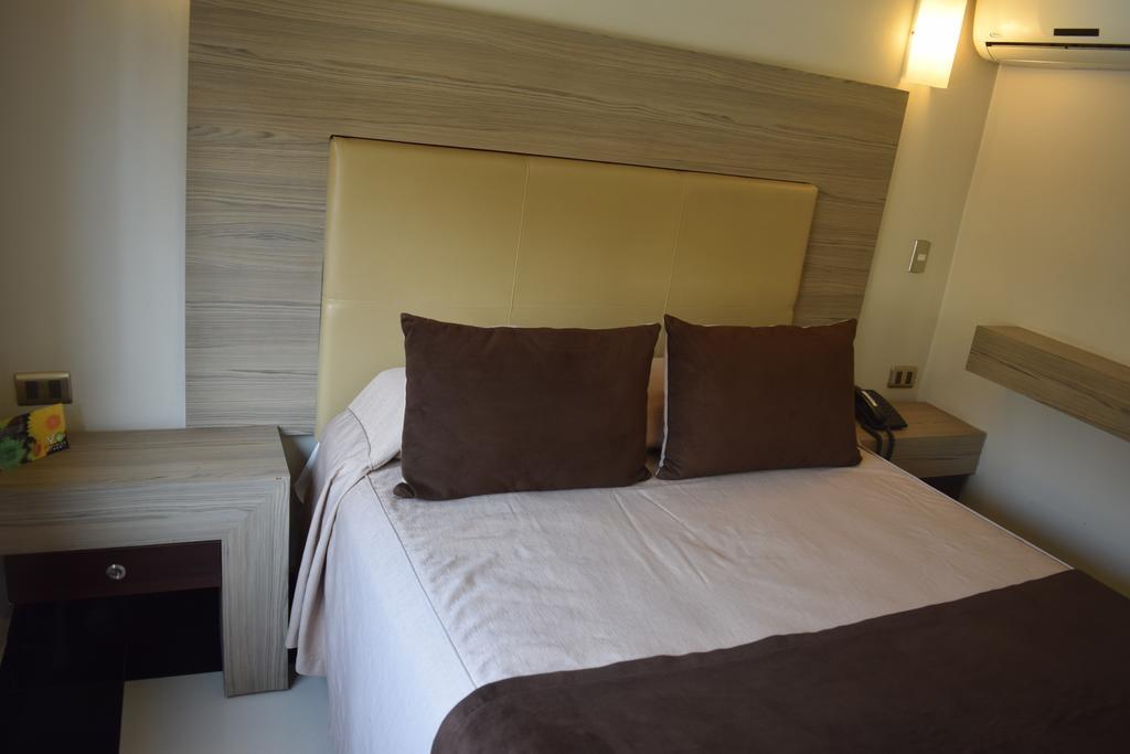 Cosmopolita Hostel Santiago Bilik gambar