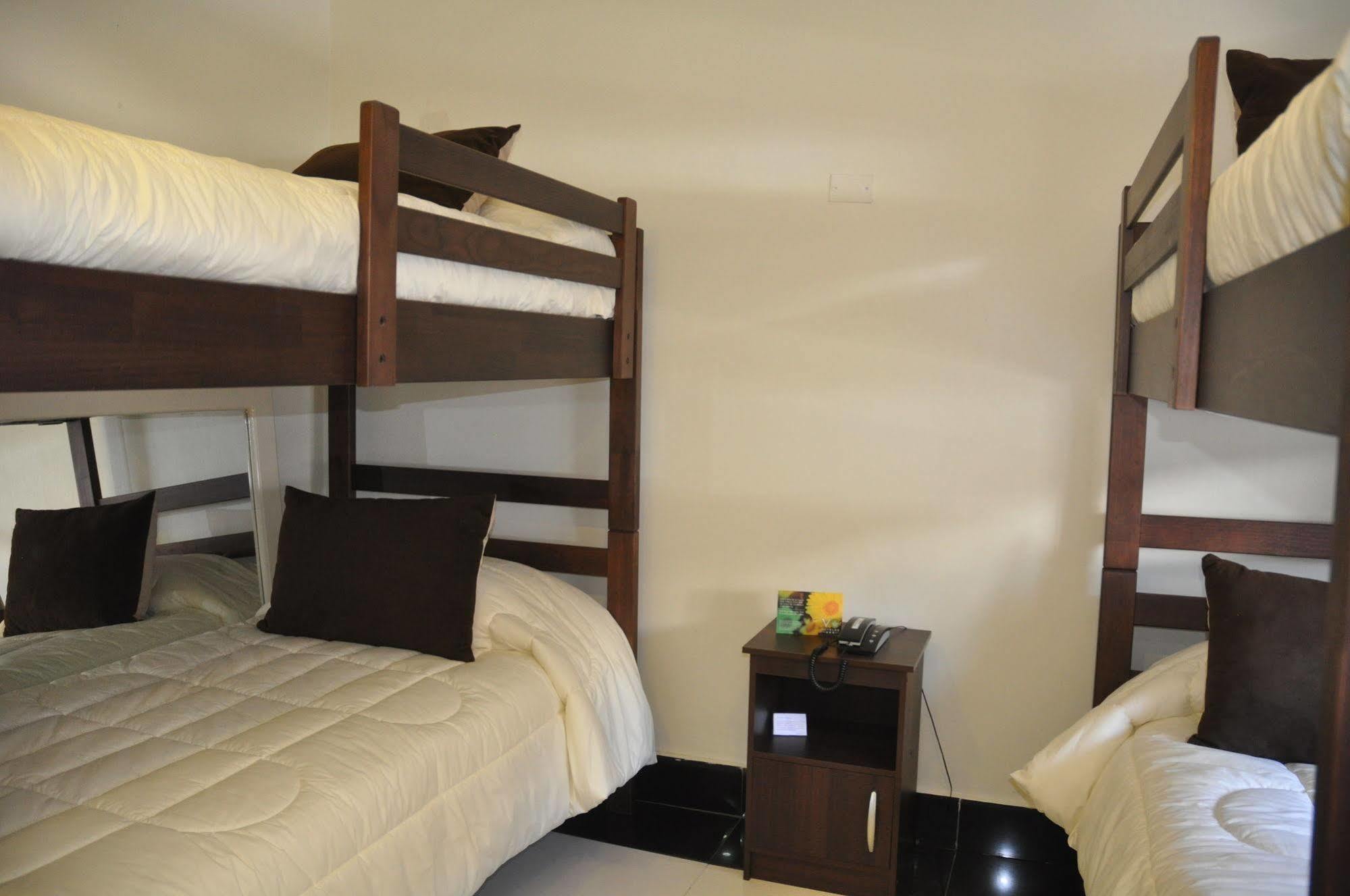 Cosmopolita Hostel Santiago Luaran gambar